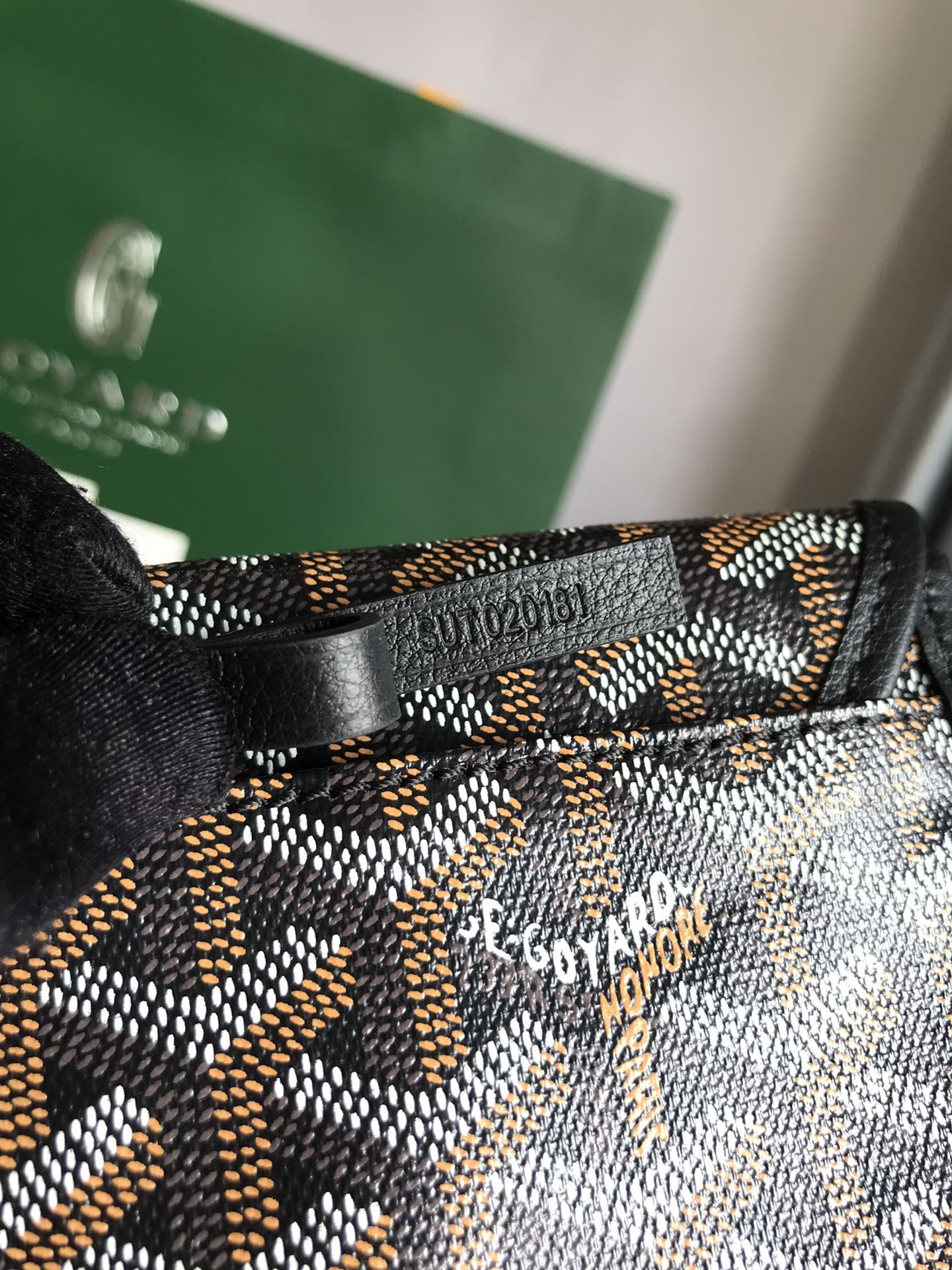 Goyard Shopping Bags